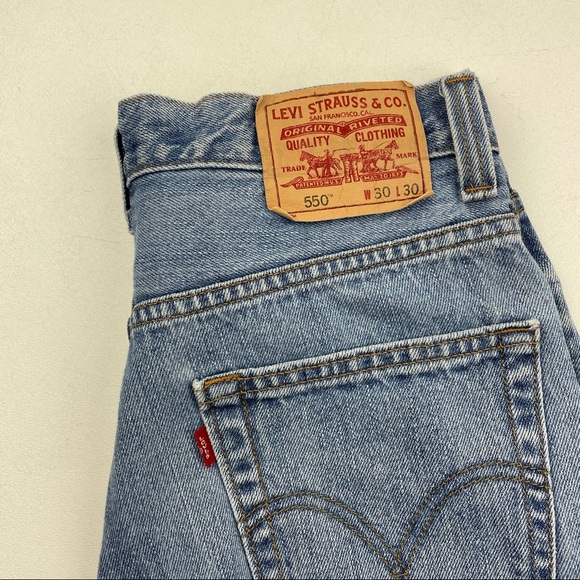 Vintage Levi’s 550 High Waist wedgie fit Jeans - Picture 8 of 8